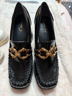 Circus by Sam Edelman Black chunky Loafers with Gold detail - never worn